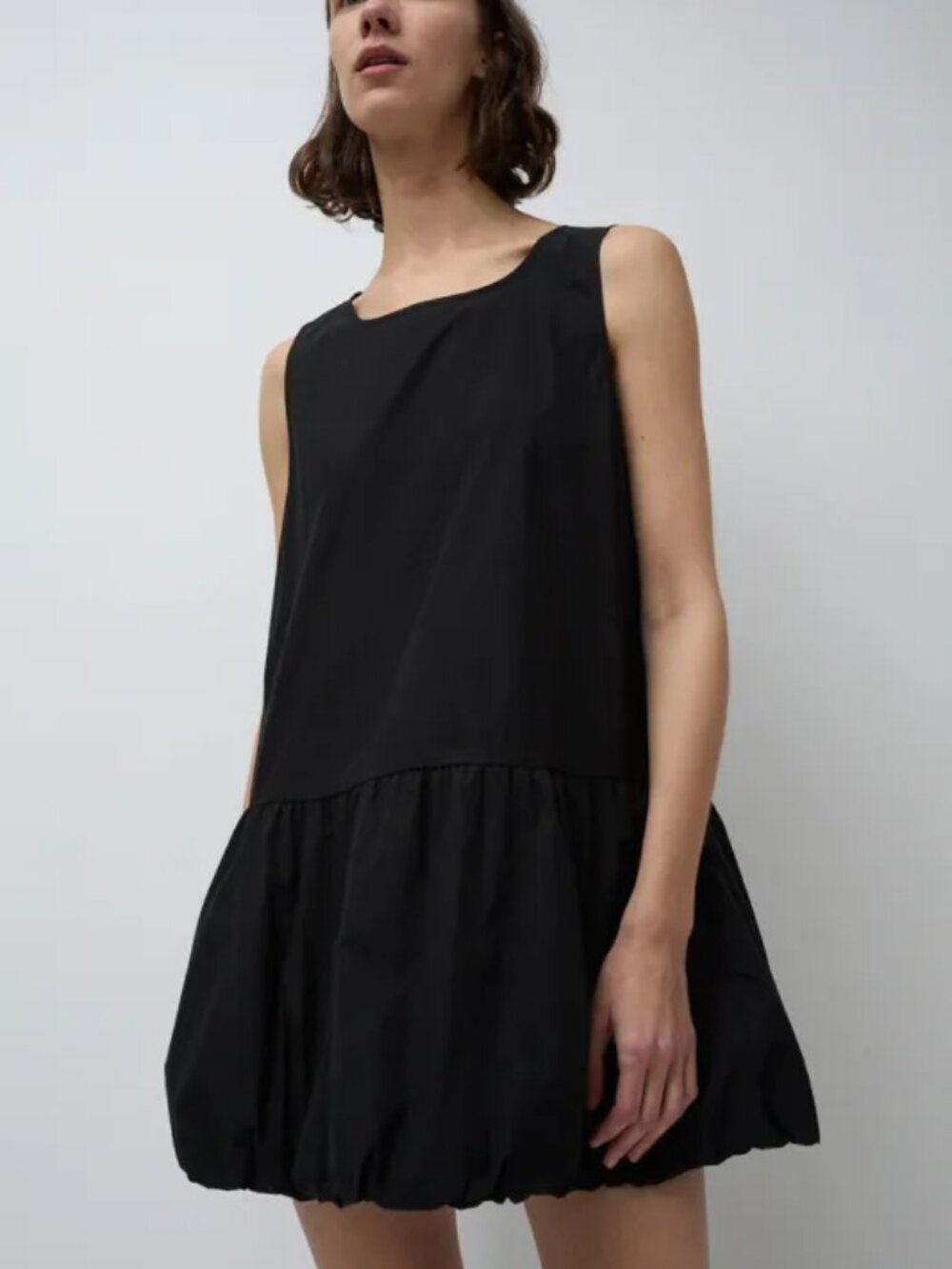 Oak + Fort Bubble Hem High Neck Mini Dress Black Size Medium